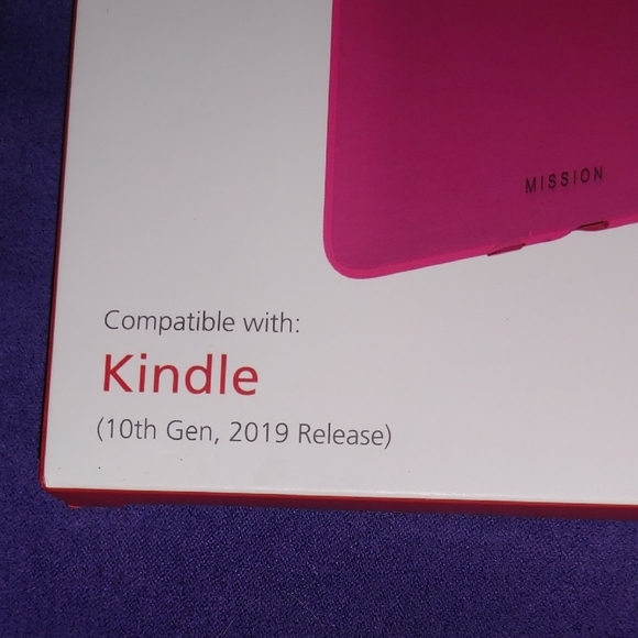 Raspberry Red Case for Kindle - Picture 3 of 4